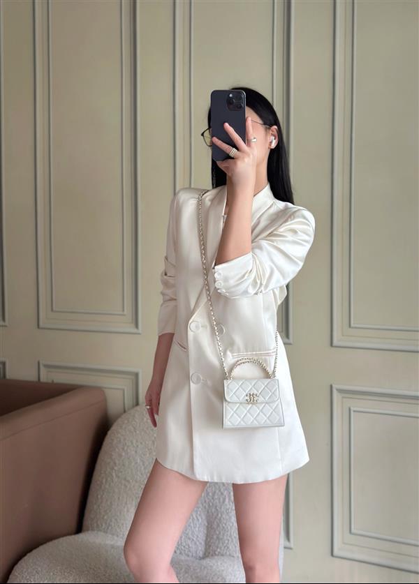 2026127215015175 570